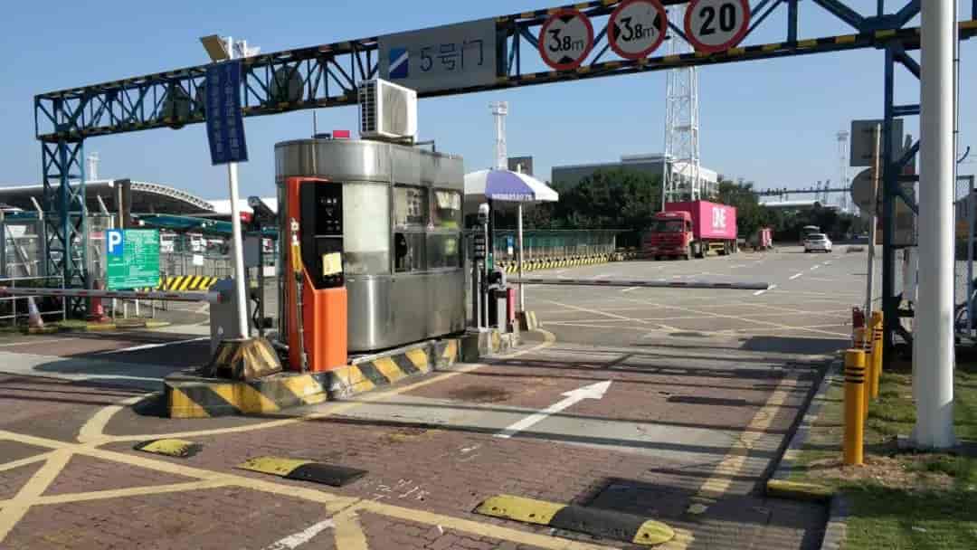 [mg冰球突破十大平台案例] mg冰球突破十大平台道闸驻守深圳盐田港