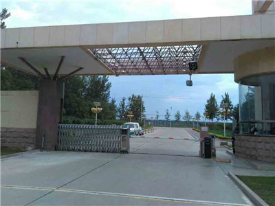 停车场系统+车位引导，让您停车不再难