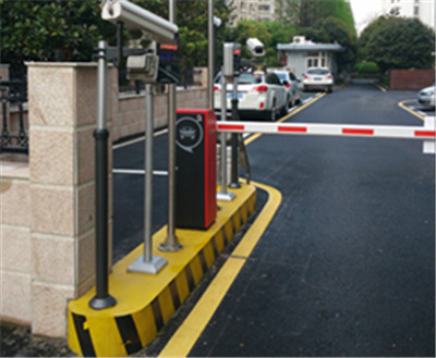 mg冰球突破十大平台免取卡视频车位引导停车场系统功能与优势