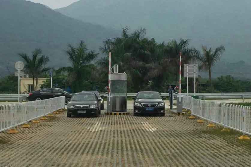 要想保障车辆的停车安全，车牌识别系统是您停车场的首选设备