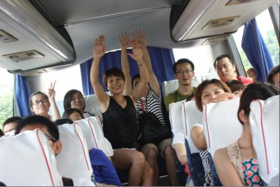 mg冰球突破十大平台智控冠军团队光明农场一日游