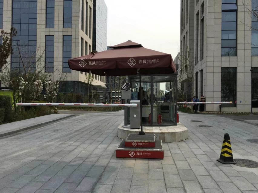 小区停车场收费漏洞频现，智能停车场收费系统