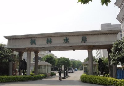 你的车牌识别系统有给道闸有做过保养吗？