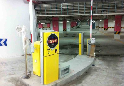 停车场车牌识别系统企业要想脱颖而出，就要在核心技术与产品体验上具备特出