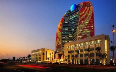 ：郊 车牌识别停车场系统