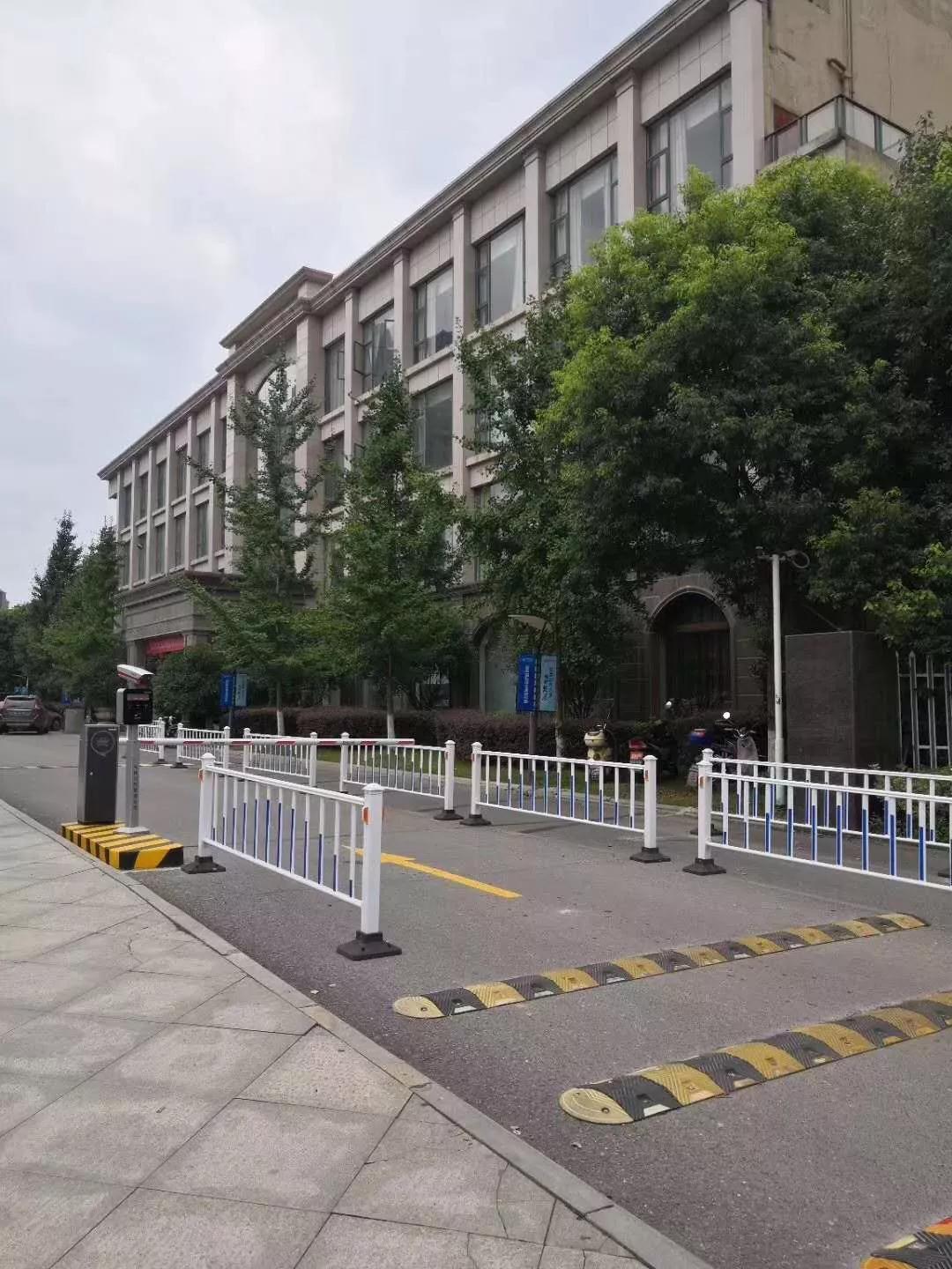 【工程案例】无人值守+移动支付，mg冰球突破十大平台停车场设备入驻江西恒盛科技园