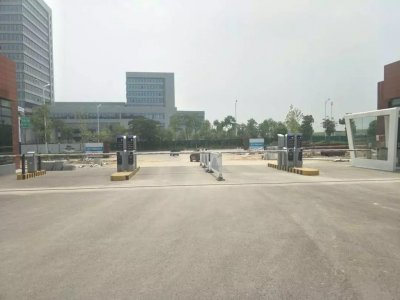 【mg冰球突破十大平台案例】mg冰球突破十大平台首例地磁车位引导系统，进驻安徽中电科博微产业园