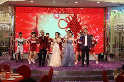 【mg冰球突破十大平台新闻】 轻歌曼舞迎新春