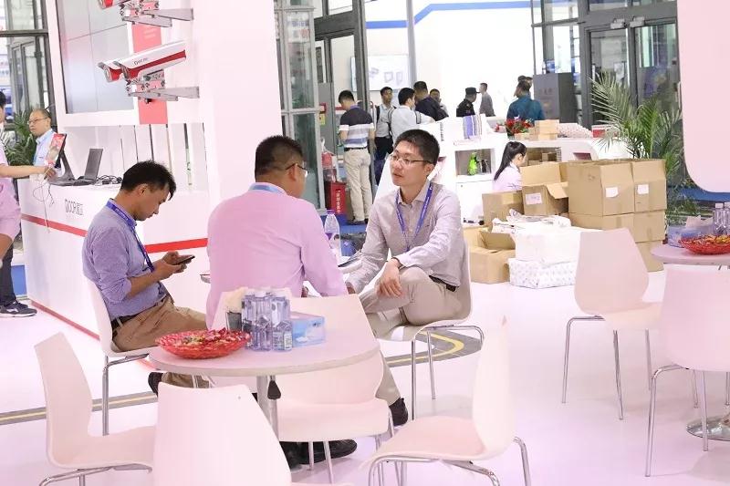 2019安博会，mg冰球突破十大平台智控携“物联网SAAS云系统”迈入停车管理新时代