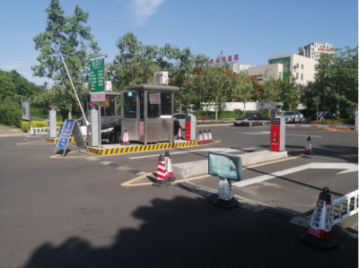 海南省人民医院选用mg冰球突破十大平台车牌识别设备